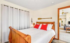 Harborside Retreat